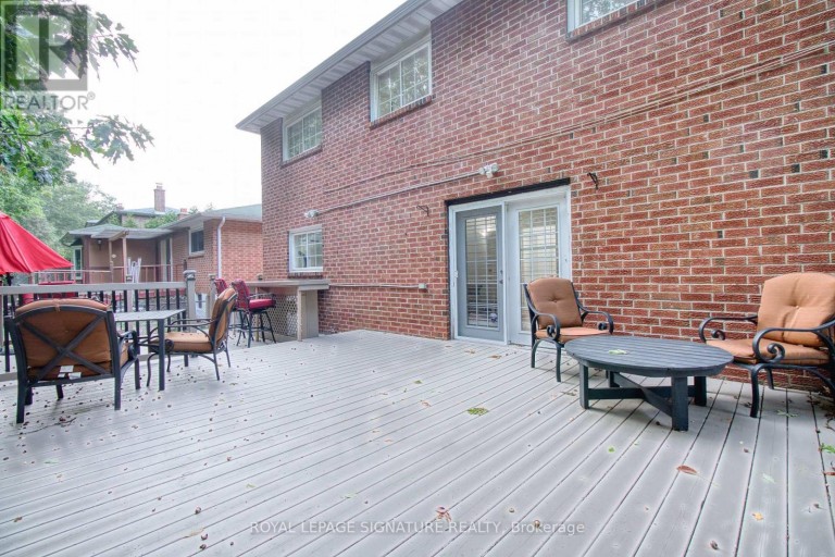 1414 HARMSWORTH SQUARE, Oakville (FA Falgarwood), Ontario, L6H3E7