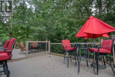 1414 HARMSWORTH SQUARE Oakville (FA Falgarwood) Ontario photo 42