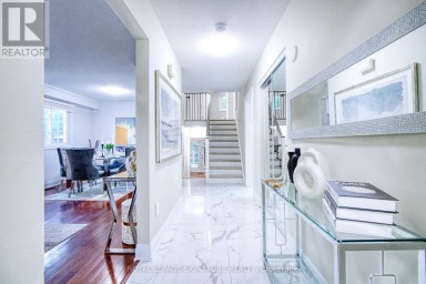 1414 HARMSWORTH SQUARE Oakville (FA Falgarwood) Ontario photo 7
