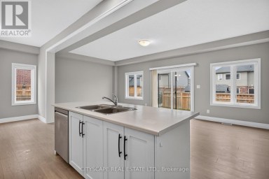 68 DAVIDSON DRIVE W Stratford Ontario photo 10