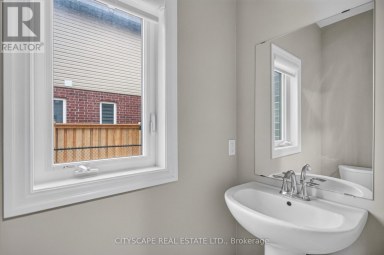68 DAVIDSON DRIVE W Stratford Ontario photo 12