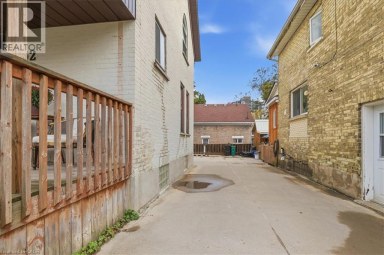 162 CHURCH Street Kitchener Ontario photo 29