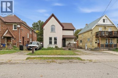 162 CHURCH Street Kitchener Ontario photo 4