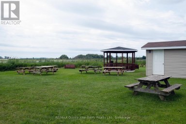 H22 - 153 COUNTY RD 27 Prince Edward County (Hillier Ward) Ontario photo 27