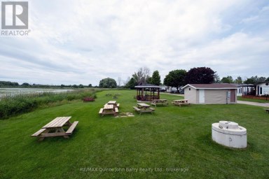 H22 - 153 COUNTY RD 27 Prince Edward County (Hillier Ward) Ontario photo 29
