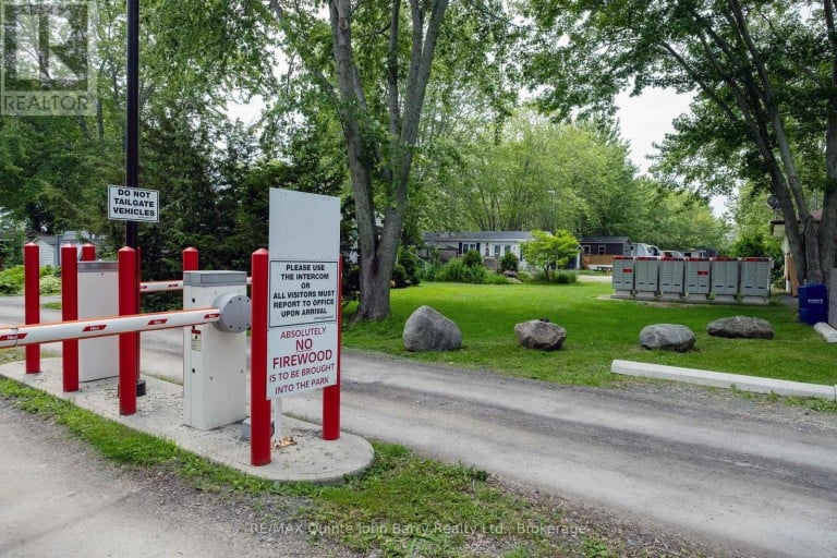 H22 - 153 COUNTY RD 27, Prince Edward County (Hillier Ward), Ontario, K0K1T0