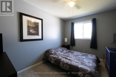 152 NICHOLAS STREET Quinte West (Murray Ward) Ontario photo 12
