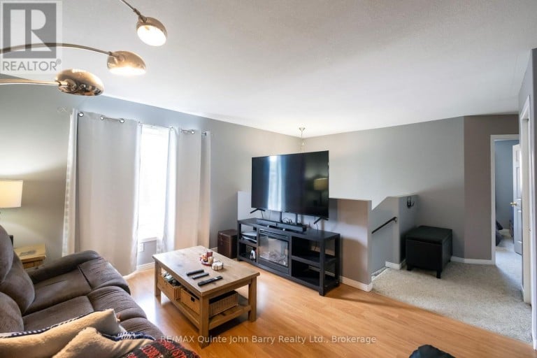 152 NICHOLAS STREET, Quinte West (Murray Ward), Ontario, K8V6B2
