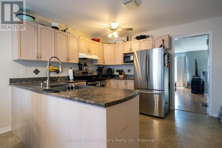152 NICHOLAS STREET, Quinte West (Murray Ward), Ontario, K8V6B2