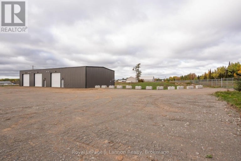 32 WIDEMAN DRIVE, Oliver Paipoonge (Murillo), Ontario, P0T2G0