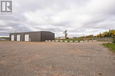 32 WIDEMAN DRIVE Oliver Paipoonge (Murillo) Ontario photo 4