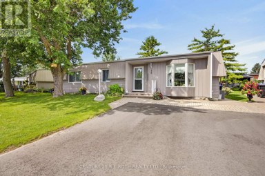18 BELLE ISLE ARM Innisfil Ontario photo 1
