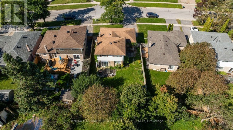 46 COLLEGE CRESCENT, Barrie (Grove East), Ontario, L4M2W3