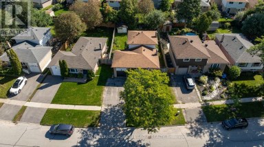 46 COLLEGE CRESCENT Barrie (Grove East) Ontario photo 12