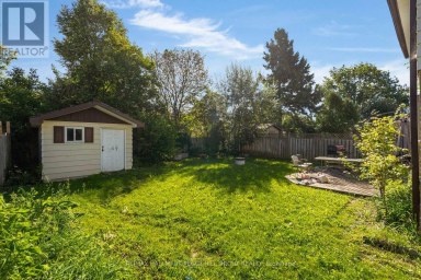46 COLLEGE CRESCENT Barrie (Grove East) Ontario photo 7