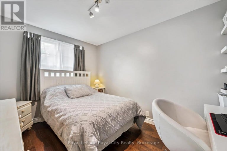 20 HIGHVIEW PLACE, Guelph (Exhibition Park), Ontario, N1H1M7