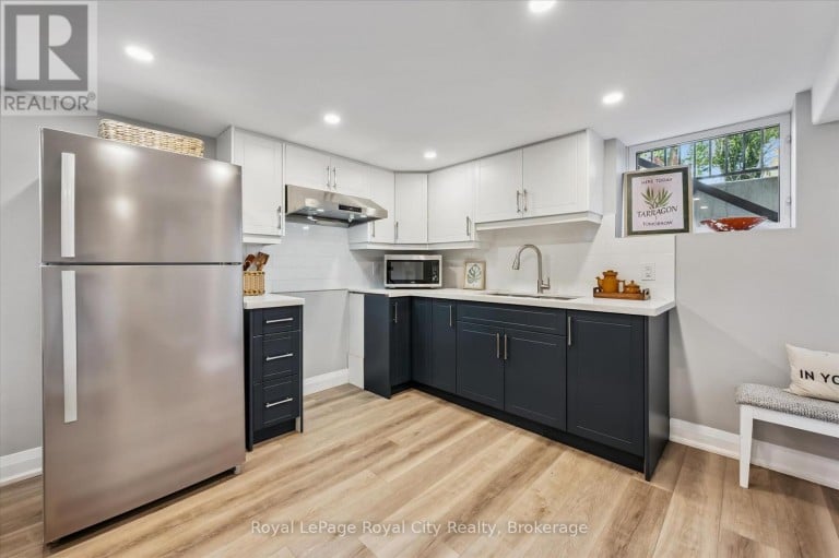 20 HIGHVIEW PLACE, Guelph (Exhibition Park), Ontario, N1H1M7