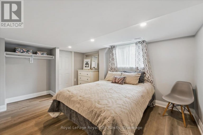 20 HIGHVIEW PLACE, Guelph (Exhibition Park), Ontario, N1H1M7