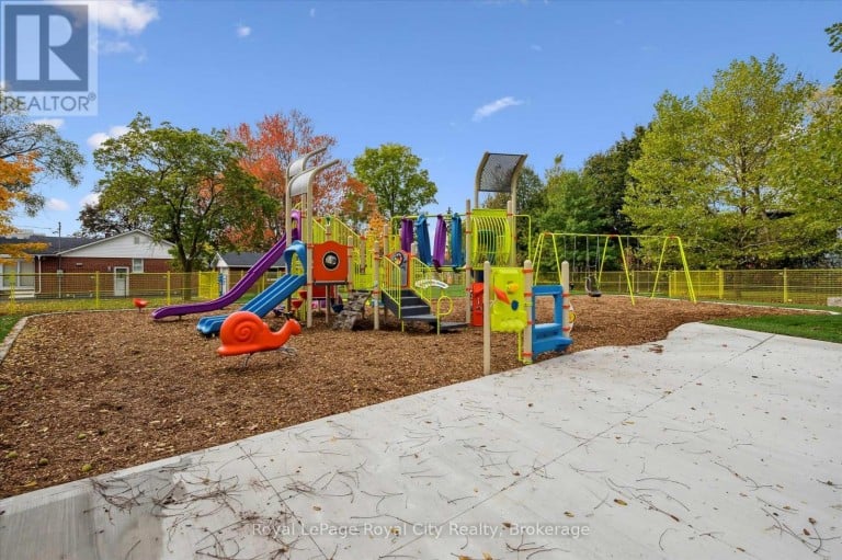 20 HIGHVIEW PLACE, Guelph (Exhibition Park), Ontario, N1H1M7