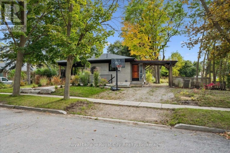 20 HIGHVIEW PLACE, Guelph (Exhibition Park), Ontario, N1H1M7