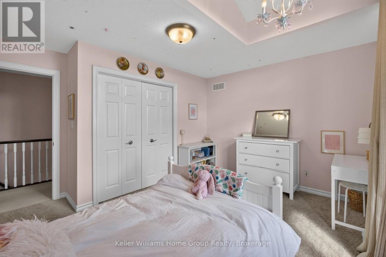 6 SWEENEY DRIVE, Guelph (Kortright East), Ontario, N1G0A6