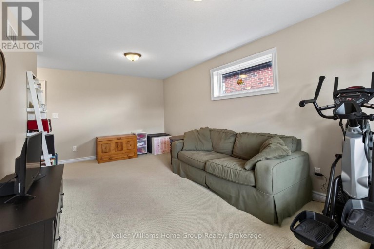 6 SWEENEY DRIVE, Guelph (Kortright East), Ontario, N1G0A6