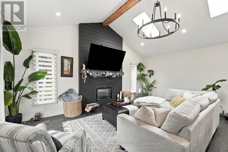 618 SUNSET BOULEVARD, Clarington (Newcastle), Ontario, L1B1C9