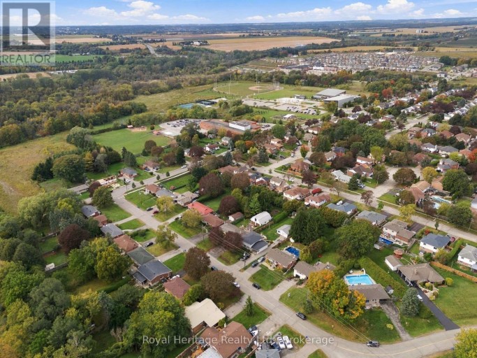 618 SUNSET BOULEVARD, Clarington (Newcastle), Ontario, L1B1C9