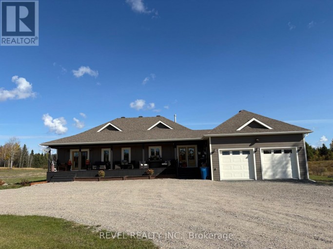 1267 4 & 5 Concession, Cochrane, Ontario (id T13861616)