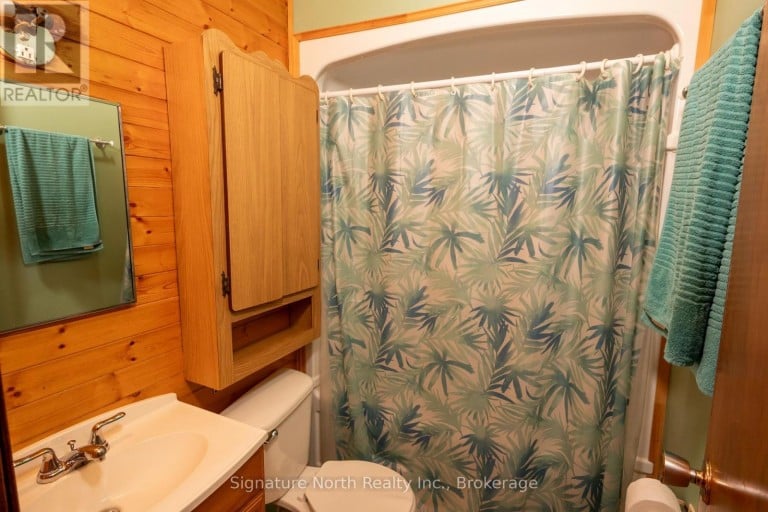 414 NORTHERN AVENUE, Thunder Bay (East End), Ontario, P7C2V6