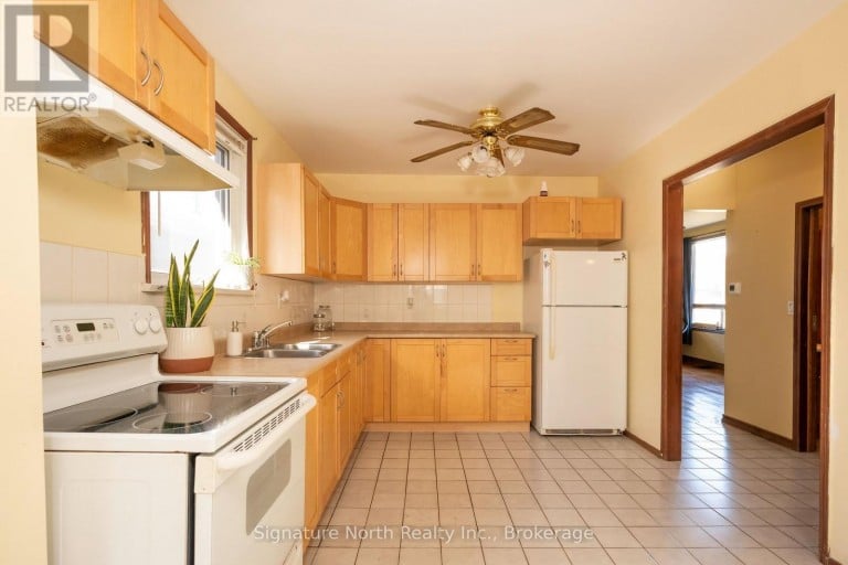 414 NORTHERN AVENUE, Thunder Bay (East End), Ontario, P7C2V6
