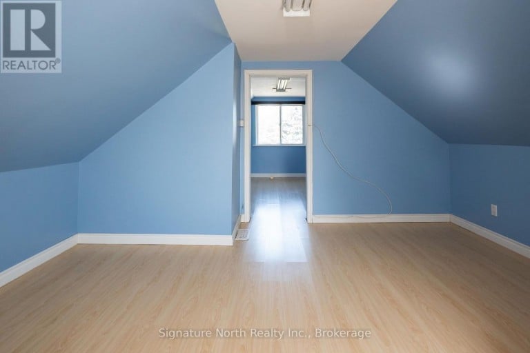 414 NORTHERN AVENUE, Thunder Bay (East End), Ontario, P7C2V6