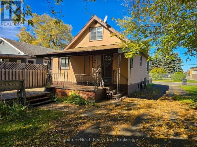 414 NORTHERN AVENUE, Thunder Bay (East End), Ontario, P7C2V6