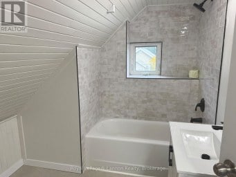 224 MCKELLAR STREET S Thunder Bay (McKeller Park) Ontario photo 15