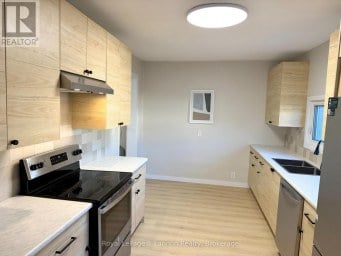 224 MCKELLAR STREET S Thunder Bay (McKeller Park) Ontario photo 9