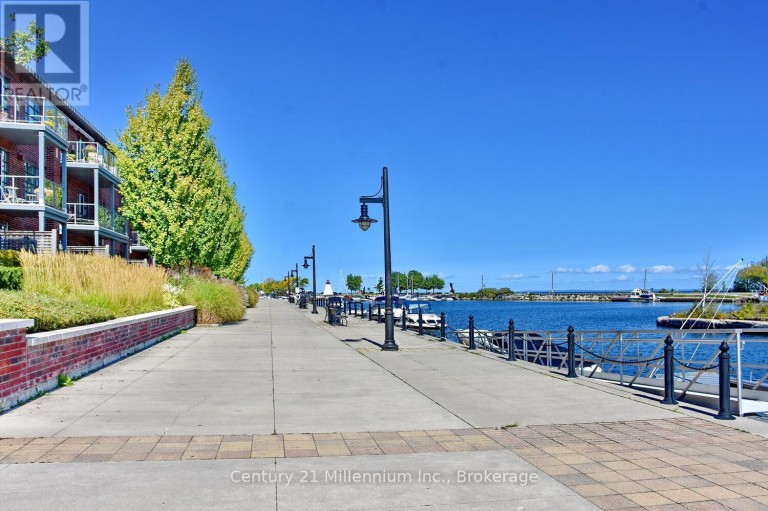 208 - 1 SHIPYARD LANE, Collingwood, Ontario, L9Y0W2