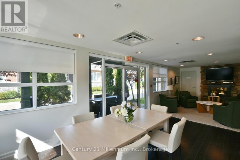 208 - 1 SHIPYARD LANE, Collingwood, Ontario, L9Y0W2