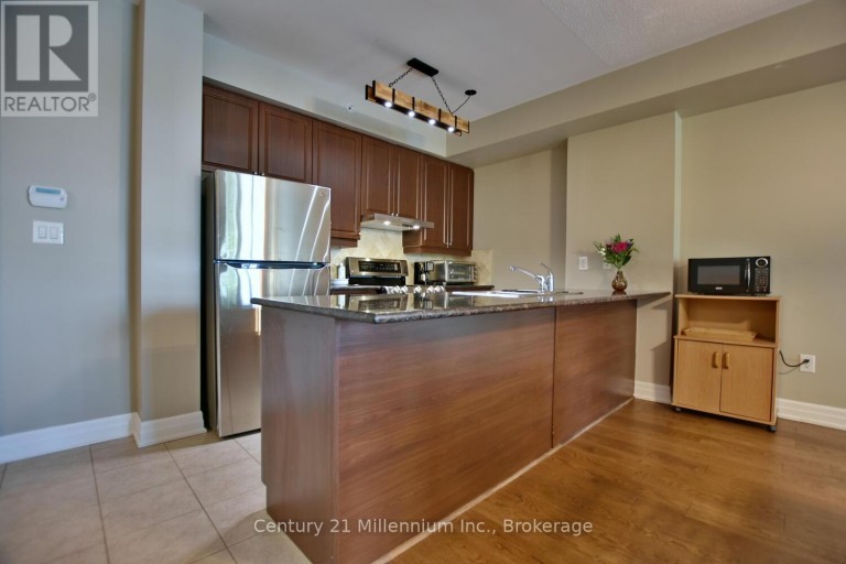 208 - 1 SHIPYARD LANE, Collingwood, Ontario, L9Y0W2