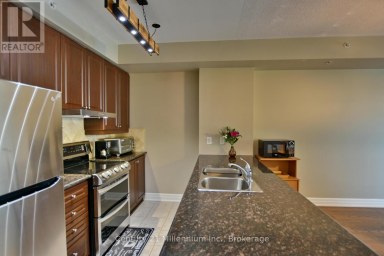 208 - 1 SHIPYARD LANE Collingwood Ontario photo 8