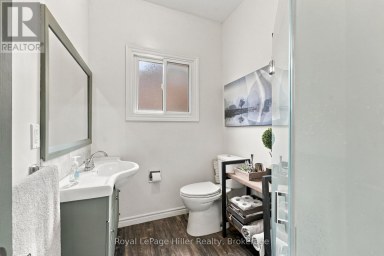 133 BRAEMAR CRESCENT Stratford Ontario photo 20