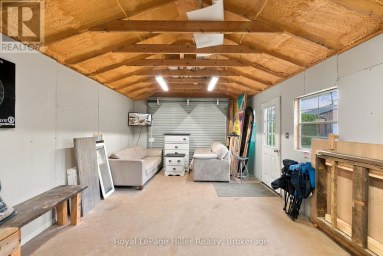 133 BRAEMAR CRESCENT Stratford Ontario photo 44