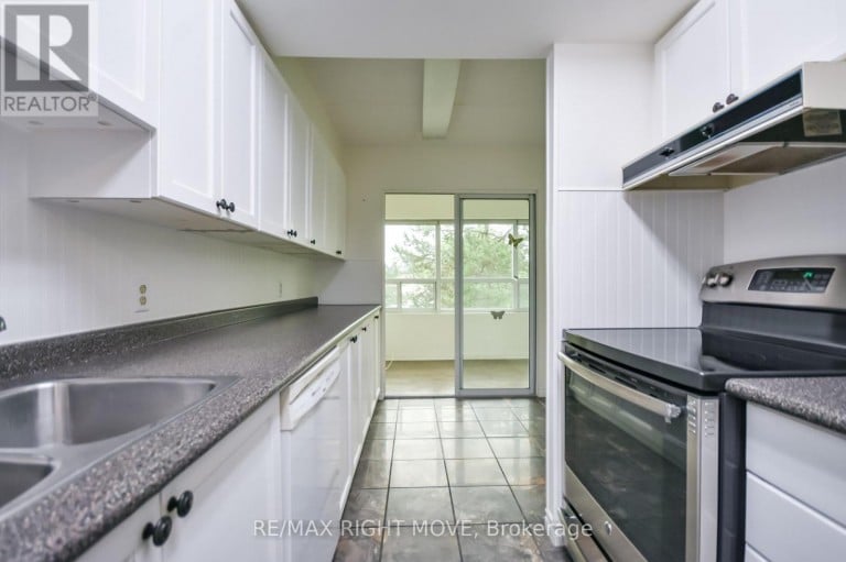 306 - 54 FITTONS ROAD W, Orillia, Ontario, L3V3T9