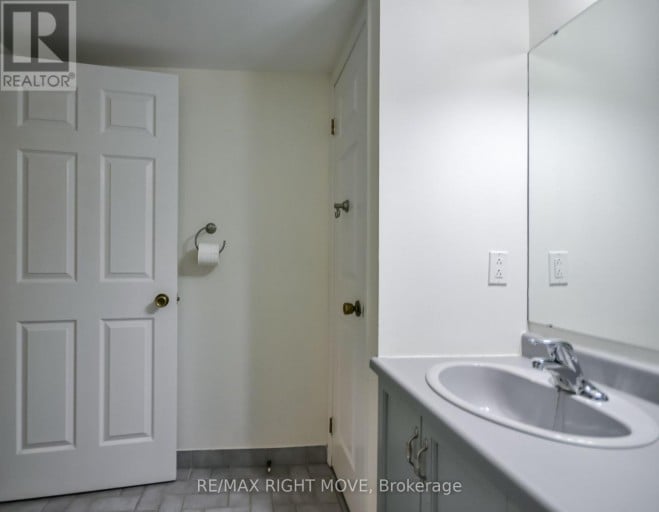 306 - 54 FITTONS ROAD W, Orillia, Ontario, L3V3T9