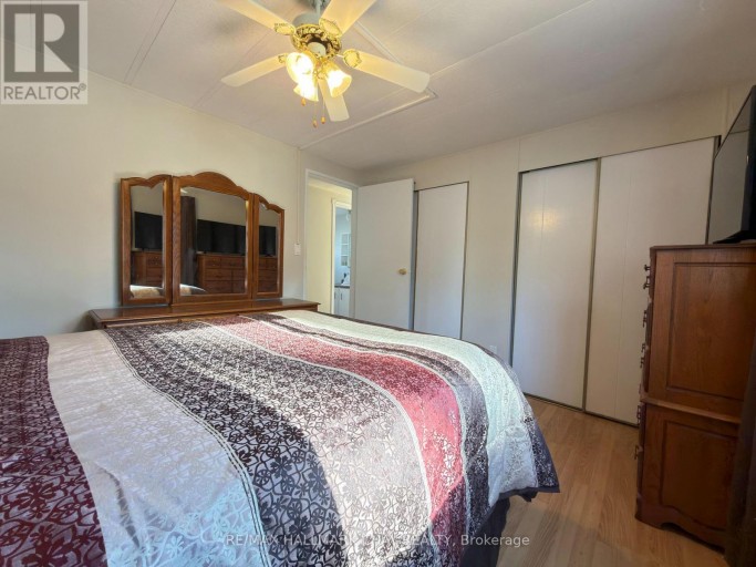 13 CARRUTHERS STREET N, Wasaga Beach, Ontario, L9Z1K2
