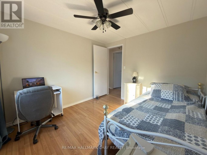 13 CARRUTHERS STREET N, Wasaga Beach, Ontario, L9Z1K2