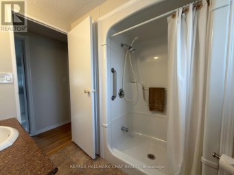 13 CARRUTHERS STREET N Wasaga Beach Ontario photo 24