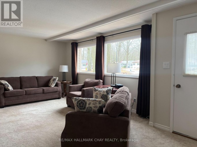 13 CARRUTHERS STREET N, Wasaga Beach, Ontario, L9Z1K2