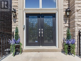 1208 GLENCAIRN AVENUE Toronto (Yorkdale-Glen Park) Ontario photo 3
