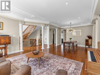 1208 GLENCAIRN AVENUE Toronto (Yorkdale-Glen Park) Ontario photo 4