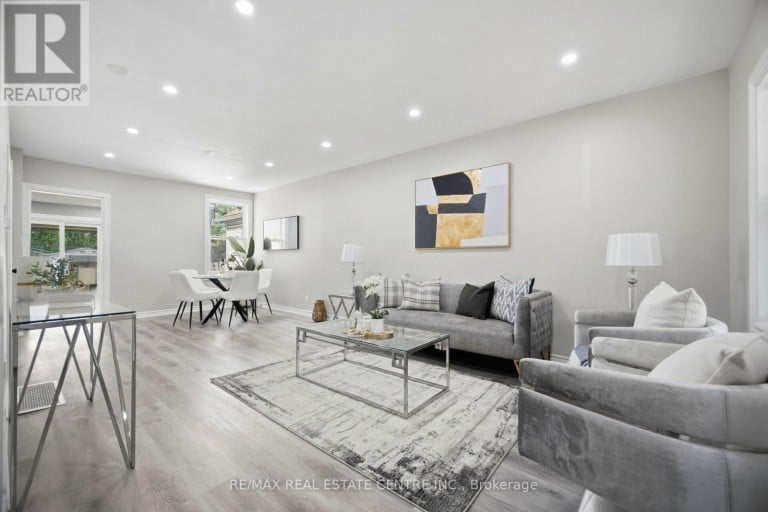 44 GORDON STREET, Hamilton (Crown Point), Ontario, L8L3H2